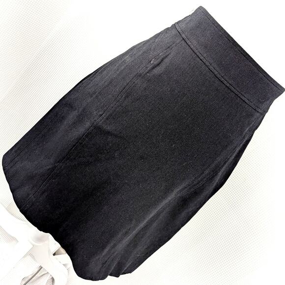 NWOT! BANANA REPUBLIC! BLUE & BLACK MICRO- PINPONT PLAID STRETCH SKIRT! SZ 8 - Picture 1 of 7